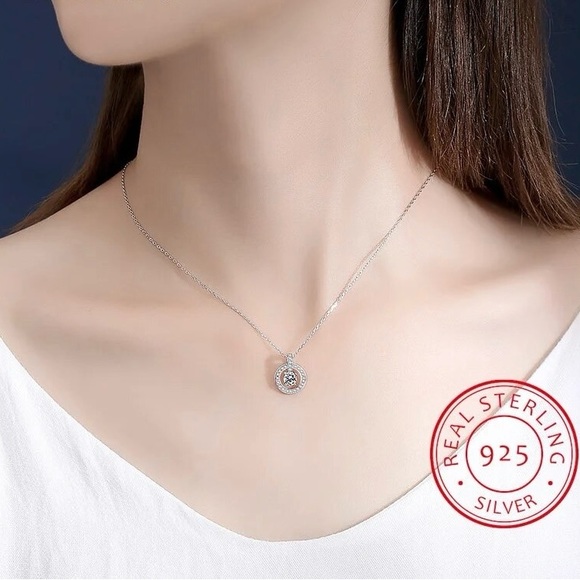 New Simulated Diamonds 925 Sterling Silver Necklace - Picture 4 of 6